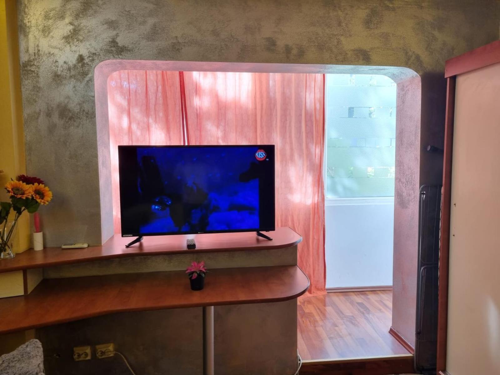 My House - Ultracentral Romana Square Near Old Town Bucureşti Ngoại thất bức ảnh